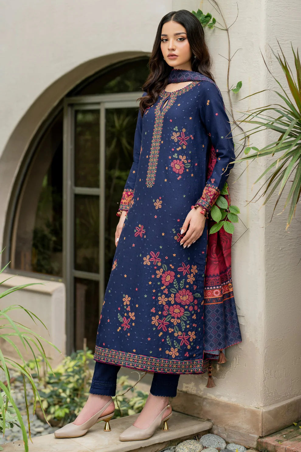 JAZMIN-3PC LAWN EMBROIDRED SHIRT WITH MONARK PRINT DUPATTA AND TROUSER-BIC-3561