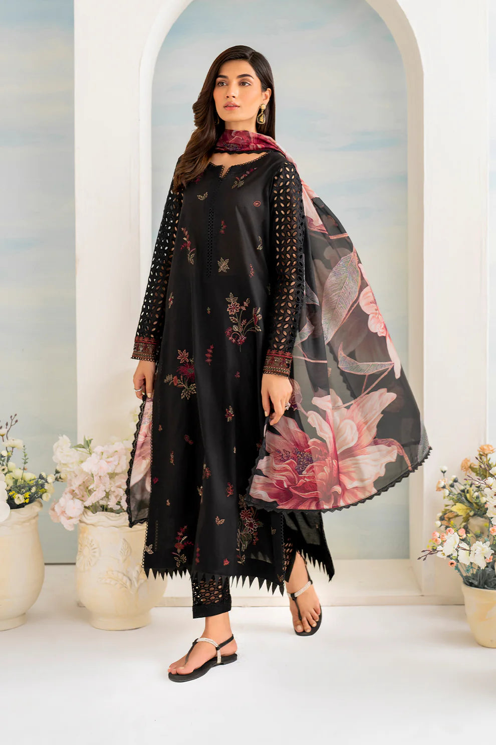 IZNIK- 3PC LAWN EMBROIDERED SHIRT WITH MONARK PRINT DUPATTA AND EMB TROUSER-BIC-3502