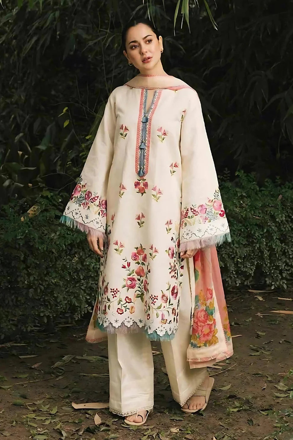 ZAHRA SHAHJAHAN- 3PC DHANK EMBROIDERED SHIRT WITH COUTURE WOOL SHAWL-BIC-3164