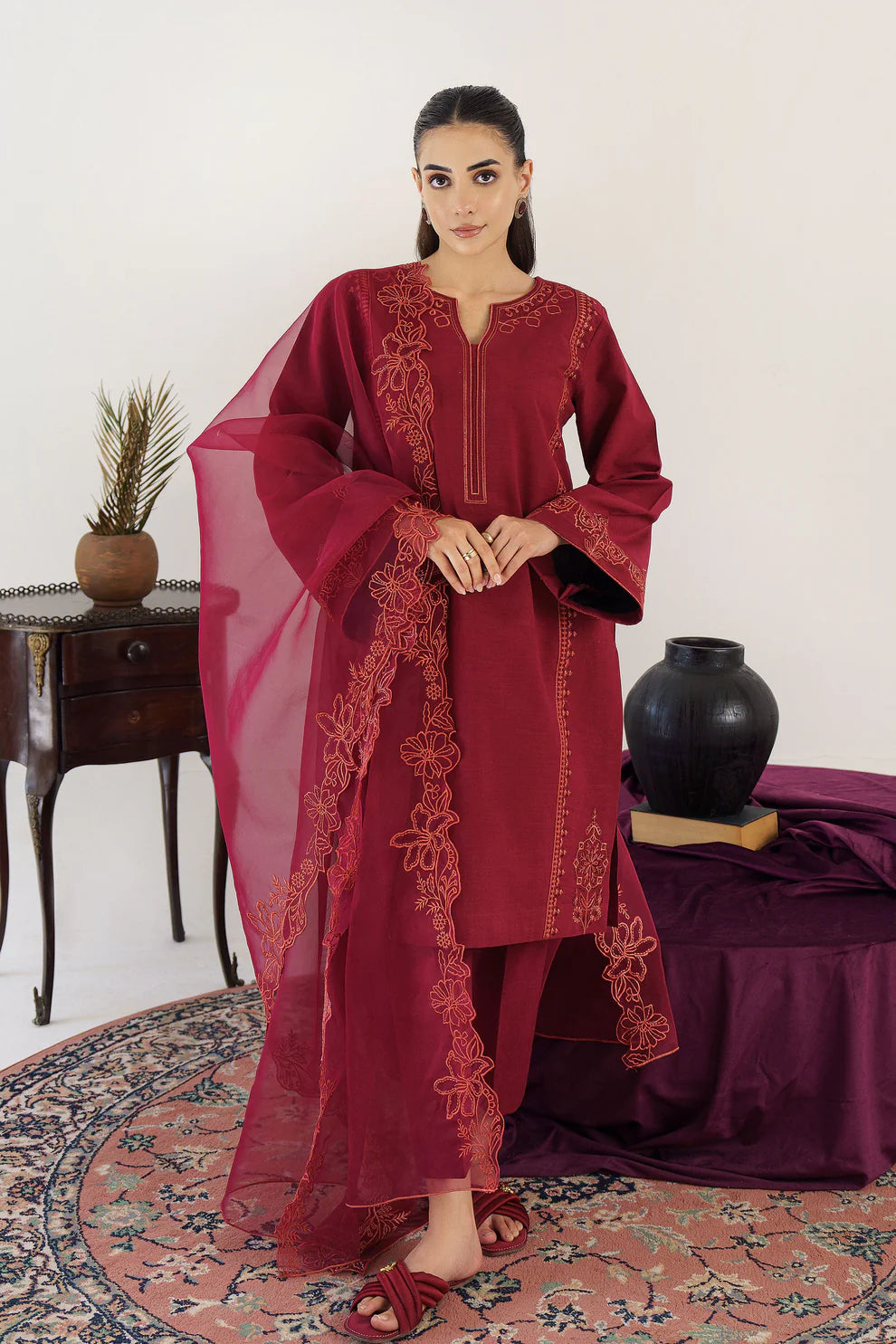 HANA- 3PC KHADAR EMBROIDERED SHIRT WITH ORGANZA EMBROIDRED DUPATTA AND TROUSER-BIC- 3195