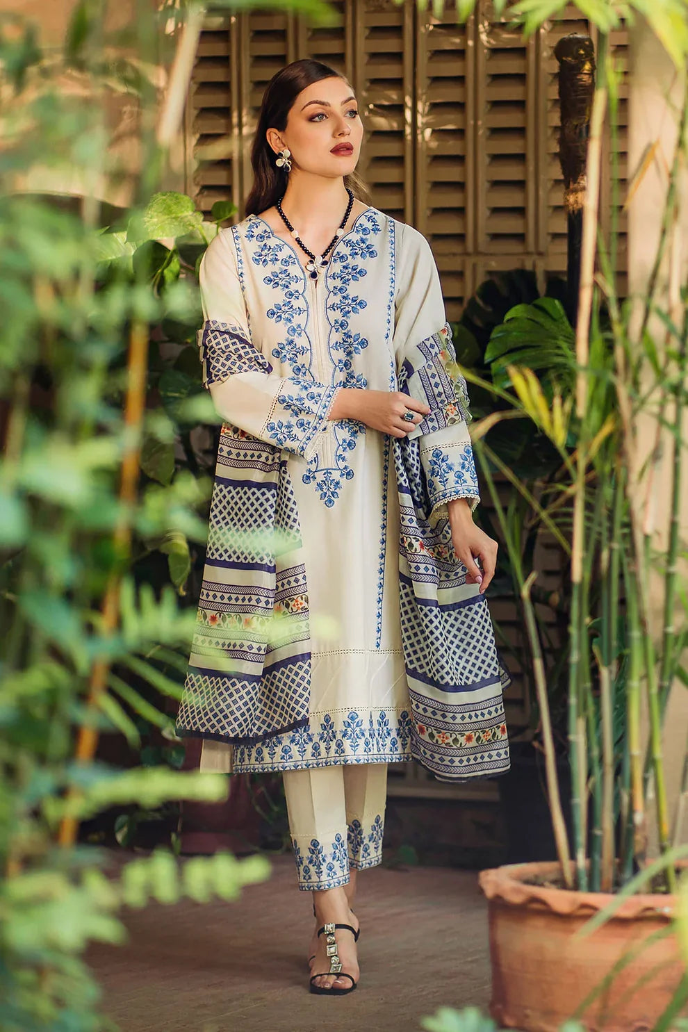 ZIVA-3PC LAWN EMBROIDERED SHIRT WITH MONARK PRINTED DUPATTA & EMB TROUSER-BIC-3622